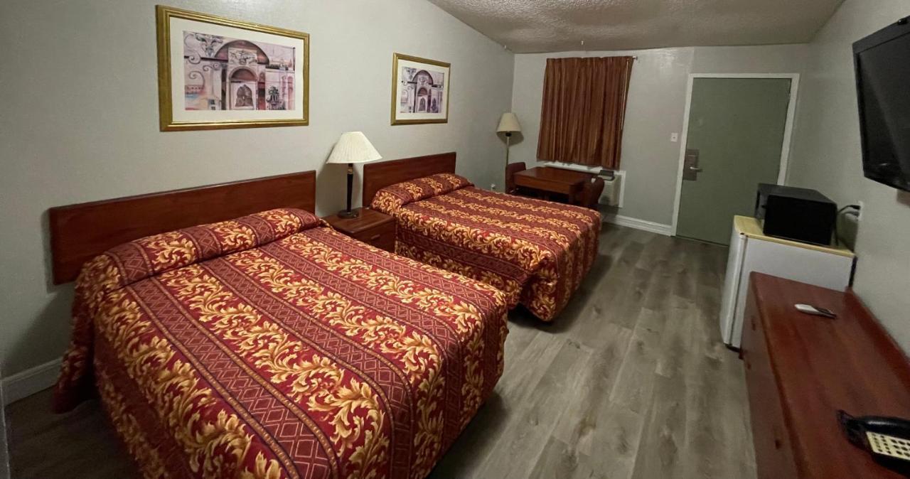 Hamilton Inn מראה חיצוני תמונה